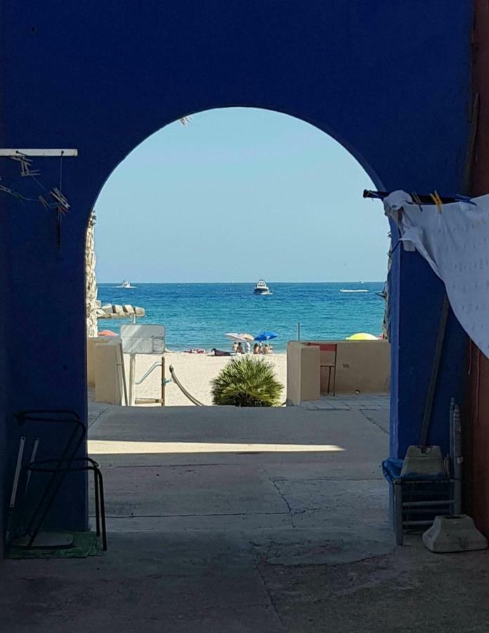 Autentica Vivienda De Pescadores En Primerisima Linea De Playa Villajoyosa Bagian luar foto